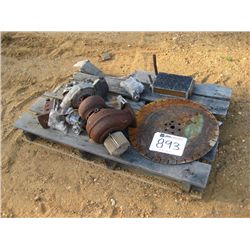 1 LOT MISC MASTER CYL SAW BLADE