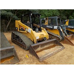 CAT 277 SKID STEER LOADER, S/N CNC01876 (03 YR) TRACK TYPE, GP BUCKET, CANOPY, METER READING 2,249 H