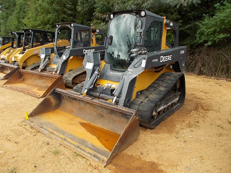 JOHN DEERE 329D SKID STEER LOADER, S/N 220116 (12 YR) TRACK TYPE, GP ...