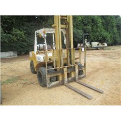 TCM FHG36N8 FORKLIFT, S/N 46400818, 8,000# CAPACITY, CANOPY, METER READING 5,001 HRS