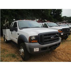 2007 FORD F550 XL CREW CAB SERVICE TRUCK, S/N 1FDAX57P17EA48437, DIESEL ENGINE, A/T, KNAPHEIDE SERVI