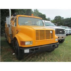 1996 INTERNATIONAL 4700 MECHANICS TRUCK, S/N 1HPSLABM3TH360068, IHC DIESEL ENG, 6 SPD TRANS, TOOL BO