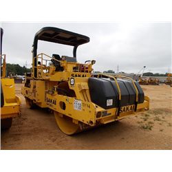 SAKAI SW900 TANDEM ROLLER, S/N VSW2730152, 84" DRUMS, VIBRATORY, CANOPY