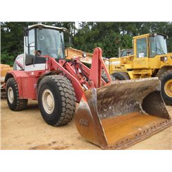 LINKBELT L130 WHEEL LOADER, S/N LCAJ4-7519, GP BUCKET, ECAB W/AIR, 20.5R25 TIRES