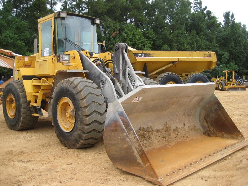 VOLVO L120C WHEEL LOADER, S/N L120CV61543, GP BUCKET, ECAB W/ AIR, 23.5