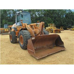 CASE 621D WHEEL LOADER, S/N 0140095, GP BUCKET, ECAB W/AIR, 20.5-25 TIRES, METER READING 7,044 HRS