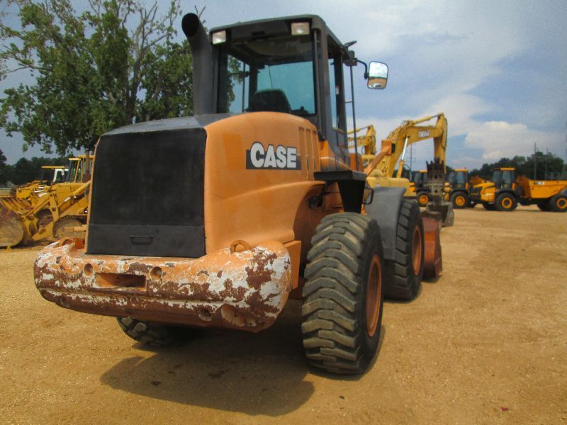 CASE 621D WHEEL LOADER, S/N 0140095, GP BUCKET, ECAB W/AIR, 20.525