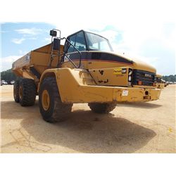 CAT 740 ARTICULATED DUMP, S/N B1P01289 (06 YR) ECAB W/ AIR, 29.5-25 TIRES, METER READING 9,862 HRS