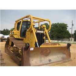 CAT D6R LGP SERIES II CRAWLER TRACTOR, S/N ADE01050, (05 YR) STRAIGHT BLADE W/TILT, DIFF STEER, ECAB