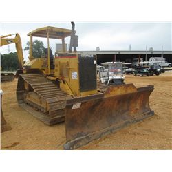 CAT D5M LGP CRAWLER TRACTOR, S/N 3CR00575, 6-WAY BLADE, CANOPY