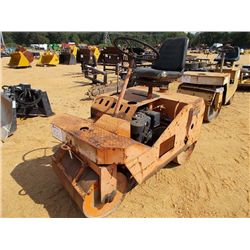 DELUXE ROLLPAC TANDEM ROLLER, S/N , 34" REAR DRUM, 28" FRONT DRUM