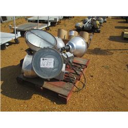 1 LOT WAREHOUSE LIGHTS