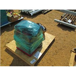 1 LOT AC-225 ARC WELDER, CHAIN HOIST, SAFETY CONES