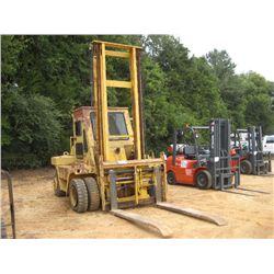 WIGGINS W156Y FORKLIFT, S/N 912114, 15K CAPACITY, 4 CYL DIESEL ENGINE, ECAB, METER READING 1,412 HRS