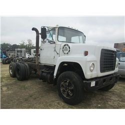 1981 FORD 8000 T/A TRUCK TRACTOR, S/N U80SVJH1453, DIESEL ENG, 13 SPD TRANS, 38K REARS, 10K FRONT, 1