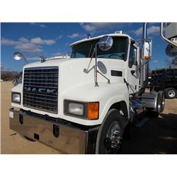 2006 MACK CHN613 T/A TRUCK TRACTOR, S/N 1M1AJ06Y96N005109, MACK DIESEL ENG, 10 SPD TRANS, 40K REARS,