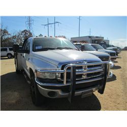 2003 DODGE RAM 3500 S/A FLATBED, S/N 3D7MU48C63G722896, CUMMINS TURBO DIESEL ENG, 6 SPD TRANS, CREW 
