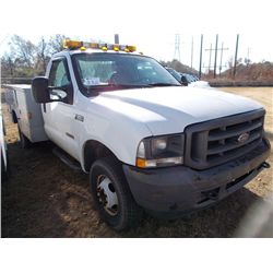 2004 FORD F350 SERVICE TRUCK, S/N 1FDWF37P94EC56798, DIESEL ENG, A/T, KNAPHEIDE SERVICE BODY, HOSE R