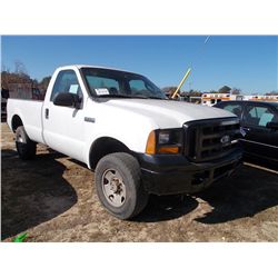 2005 FORD F250 XL 4X4 PICKUP, S/N 1FTNF21545ED06400, V8 GAS, A/T, ODOMETER READING 203,846 MILES