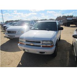 2002 CHEVY BLAZER, S/N 1GNDT13W52K207772, GAS ENG, A/T, 4 DOOR, ODOMETER READING 98,541 MILES