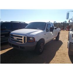 2005 FORD F250XL PICKUP TRUCK, S/N 1FTSX20P05EB90891, DIESEL ENG, A/T, EXTENDED CAB, AUX FUEL TANK W