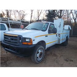 2001 F550 XL SERVICE TRUCK, S/N 1FDAF56S91EA92458, V10 GAS, A/T, READING SERVICE BODY, 2 HOSE REEL, 
