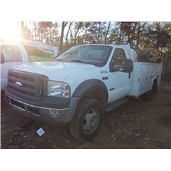 2006 FORD F550 4X4 SERVICE TRUCK, S/N 1FDAF57P76EC11092, POWERSTROKE DIESEL ENG, A/T, KNAPHEIDE SERV