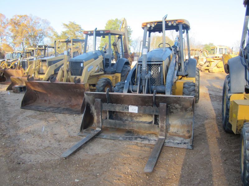 JOHN DEERE 310SJ 4X4 LOADER BACKHOE, S/N 142354 (07 YR)GP BUCLKET