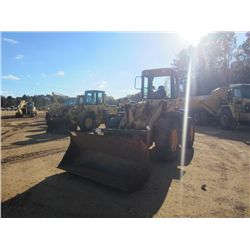 KOMATSU WA120-3L WHEEL LOADER, S/N A30010 (98 YR) FORKS, GP BUCKET, QUICK COUPLER, ECAB, 17.5-25 TIR