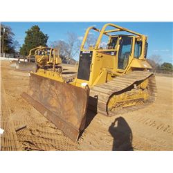 CAT D6N LGP CRAWLER TRACTOR, S/N ALY01681 (05 YR) 6 WAY BLADE, DIFF STEER, ECAB W/AIR