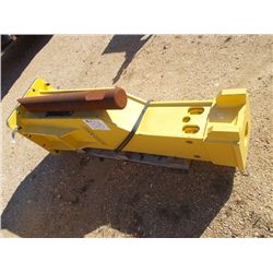 MUSTANG MB1700 HYDRAULIC HAMMER, S/N M130122 (14 YR)