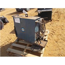 MILLER 200 DC ARC & WIRE WELDER