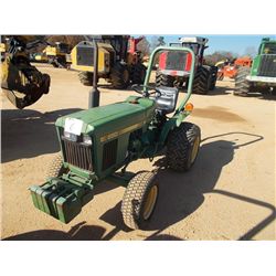 JOHN DEERE 650 FARM TRACTOR, S/N 016914, 3 PHT, PTO, 31X13-50/15 TIRES