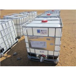 300 GAL PLASTIC STORAGE CONTAINER W/ METAL CAGE & PALLET