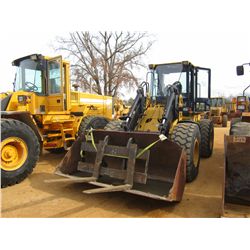 CAT IT28 WHEEL LOADER, S/N 8CR03448, GP BUCKET, FORKS, HYD, COUPLER, ECAB W/AIR, 20.5RX25 TIRES, MET