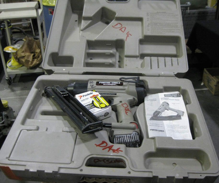 Porter Cable Bammer cordless finish nailer,