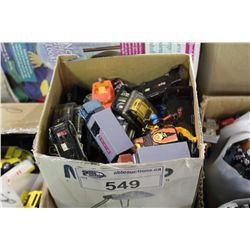 BOX LOT OF ASSORTED, VINTAGE TO NEWER (1960'S-90'S) DIE CAST