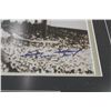 Image 2 : FRAMED WILLIE MAYS SIGNED PHOTOGRAPH 'THE SAY HEY KID' WITH COA