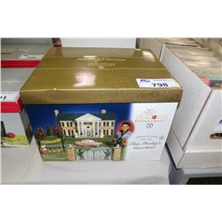 DEPARTMENT 56 ELVIS PRESLEY'S GRACELAND
