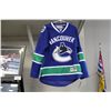 Image 2 : ALEX BURROWS SIGNED VANCOUVER CANUCKS JERSEY-  WITH COA