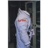 Image 2 : NASA Worm Beta Cloth