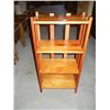 Image 1 : Small Bookshelf