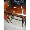 Image 1 : Small Wood End Table