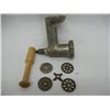 Image 2 : KitchenAid Meat Grinder Attachment