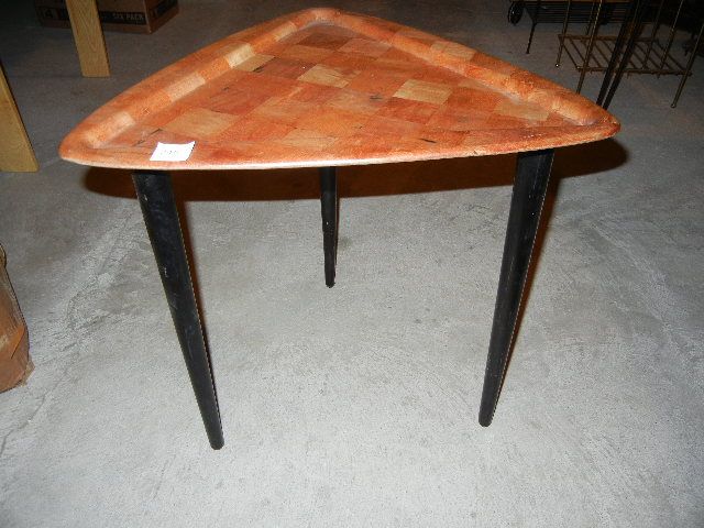 Small Triangle Stand w/ Imitation Wood Grain Top