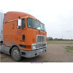1996 - INTERNATIONAL TRACTOR