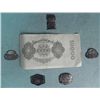 Image 1 : 5 WWII GERMAN METAL INSIGNIA AND 1000MARK NOTE