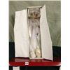 Image 1 : Dynasty Doll Collection #D1392 in Box