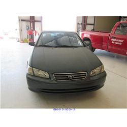 2001 - TOYOTA CAMRY