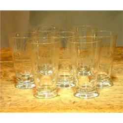 6 glasses with cut glass decor. H 13 cm. NOK 300,-...